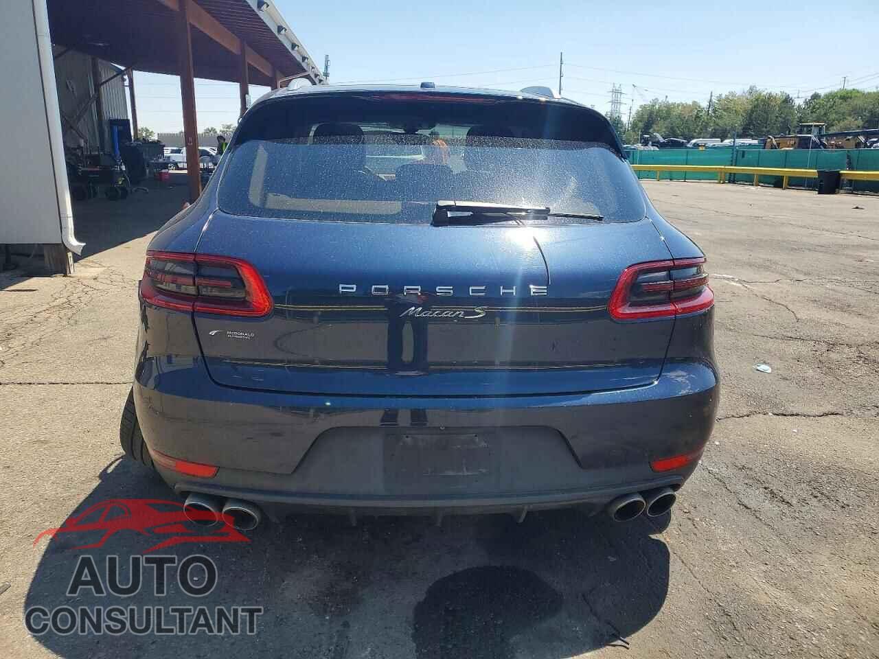 PORSCHE MACAN 2015 - WP1AB2A57FLB62640