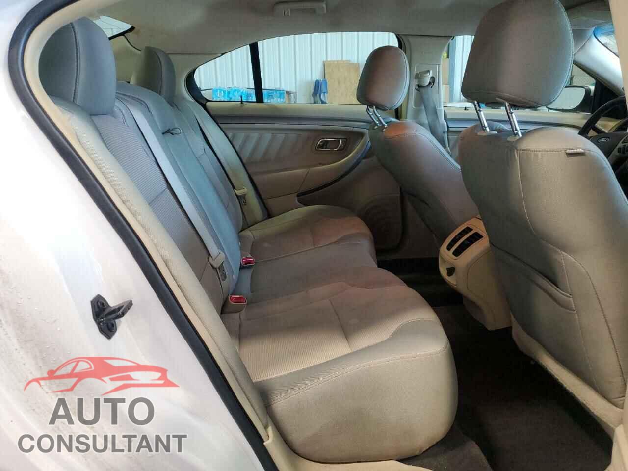 FORD TAURUS 2013 - 1FAHP2E80DG130954
