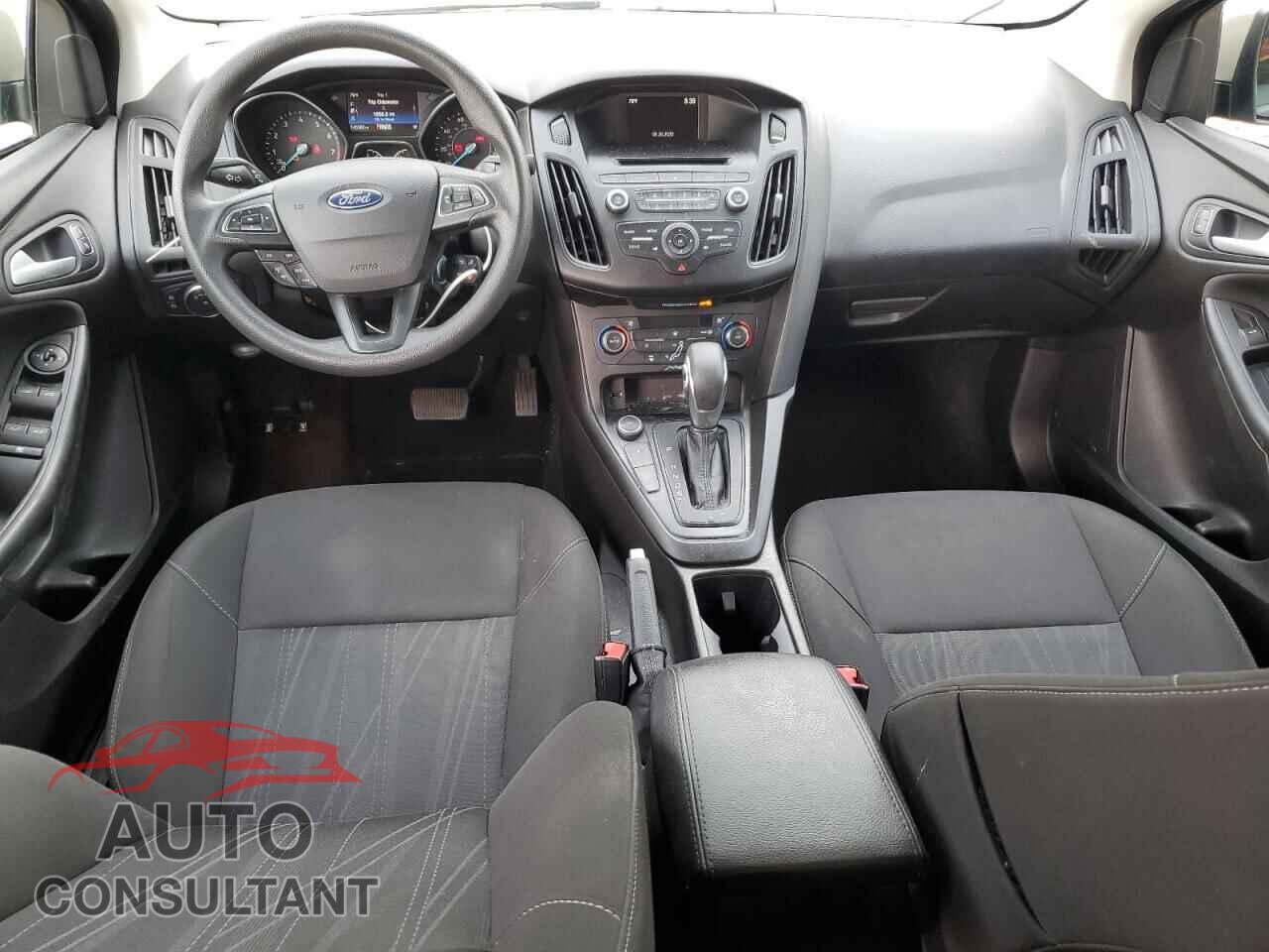 FORD FOCUS 2017 - 1FADP3FE3HL281812