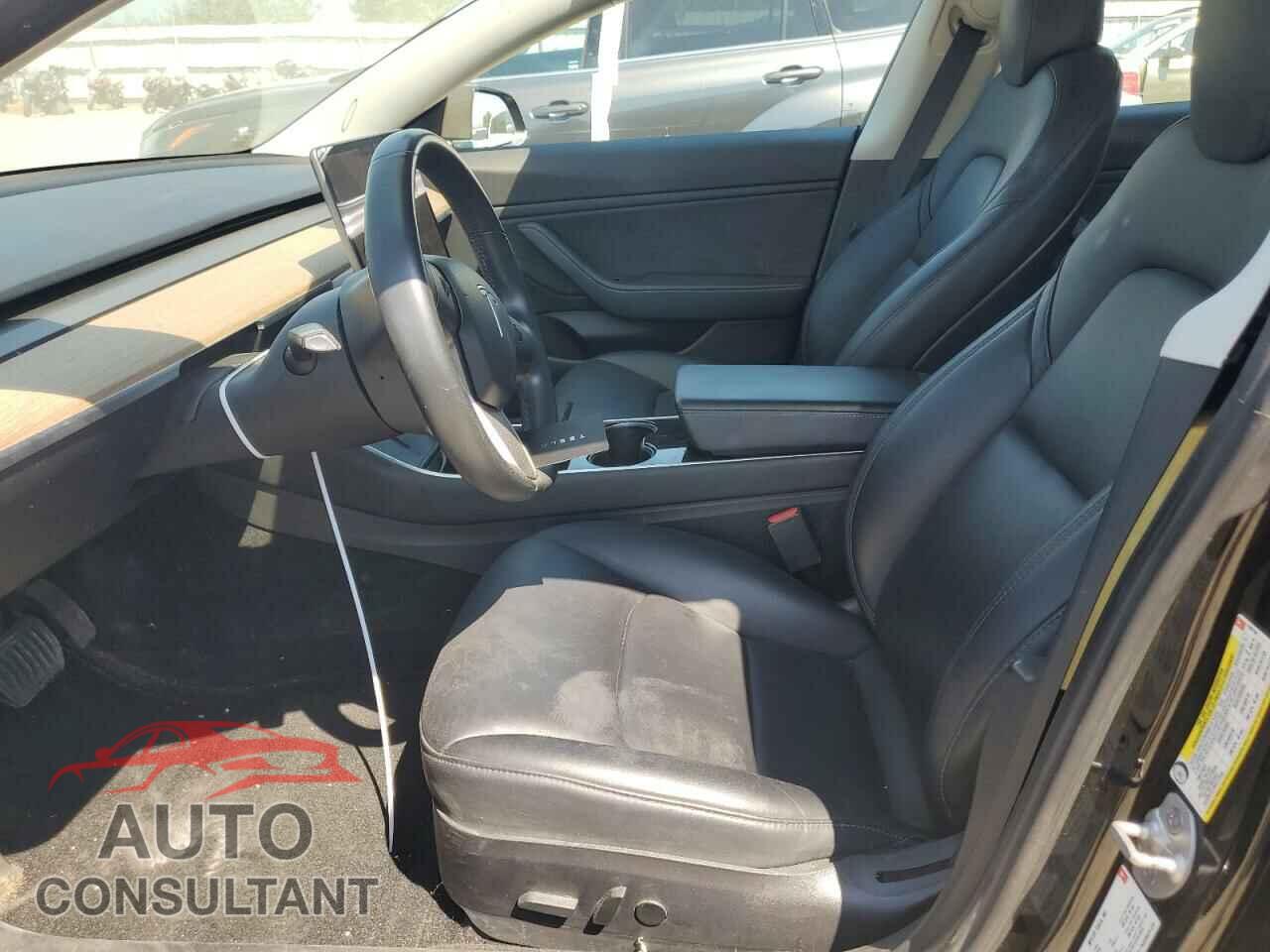 TESLA MODEL 3 2018 - 5YJ3E1EB3JF130758