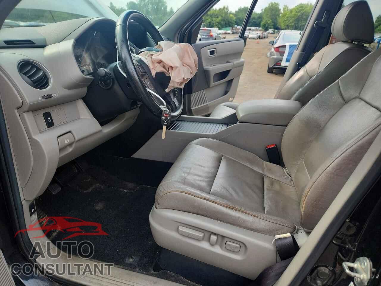 HONDA PILOT 2012 - 5FNYF4H53CB047103