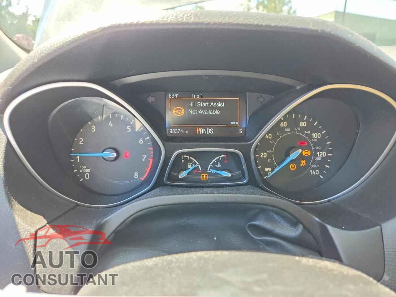FORD FOCUS 2016 - 1FADP3F28GL347016
