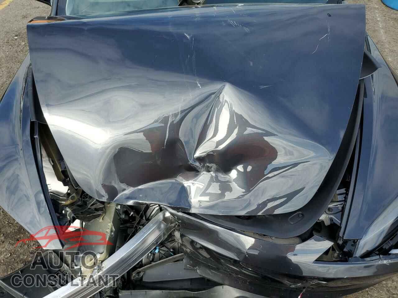 TESLA MODEL 3 2024 - 5YJ3E1EA8RF721672