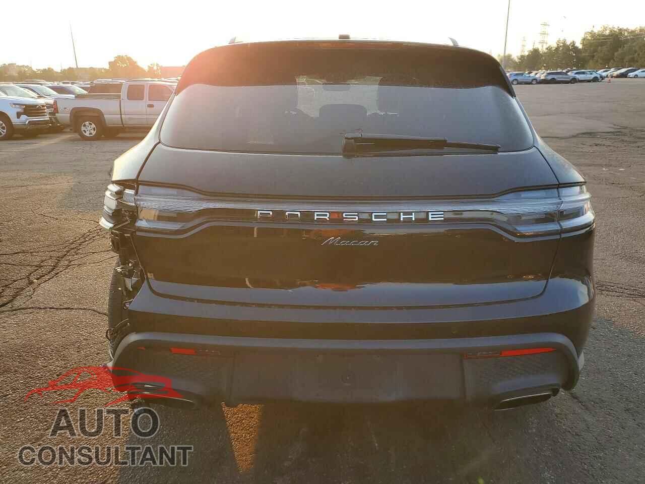 PORSCHE MACAN 2024 - WP1AA2A51RLB00965