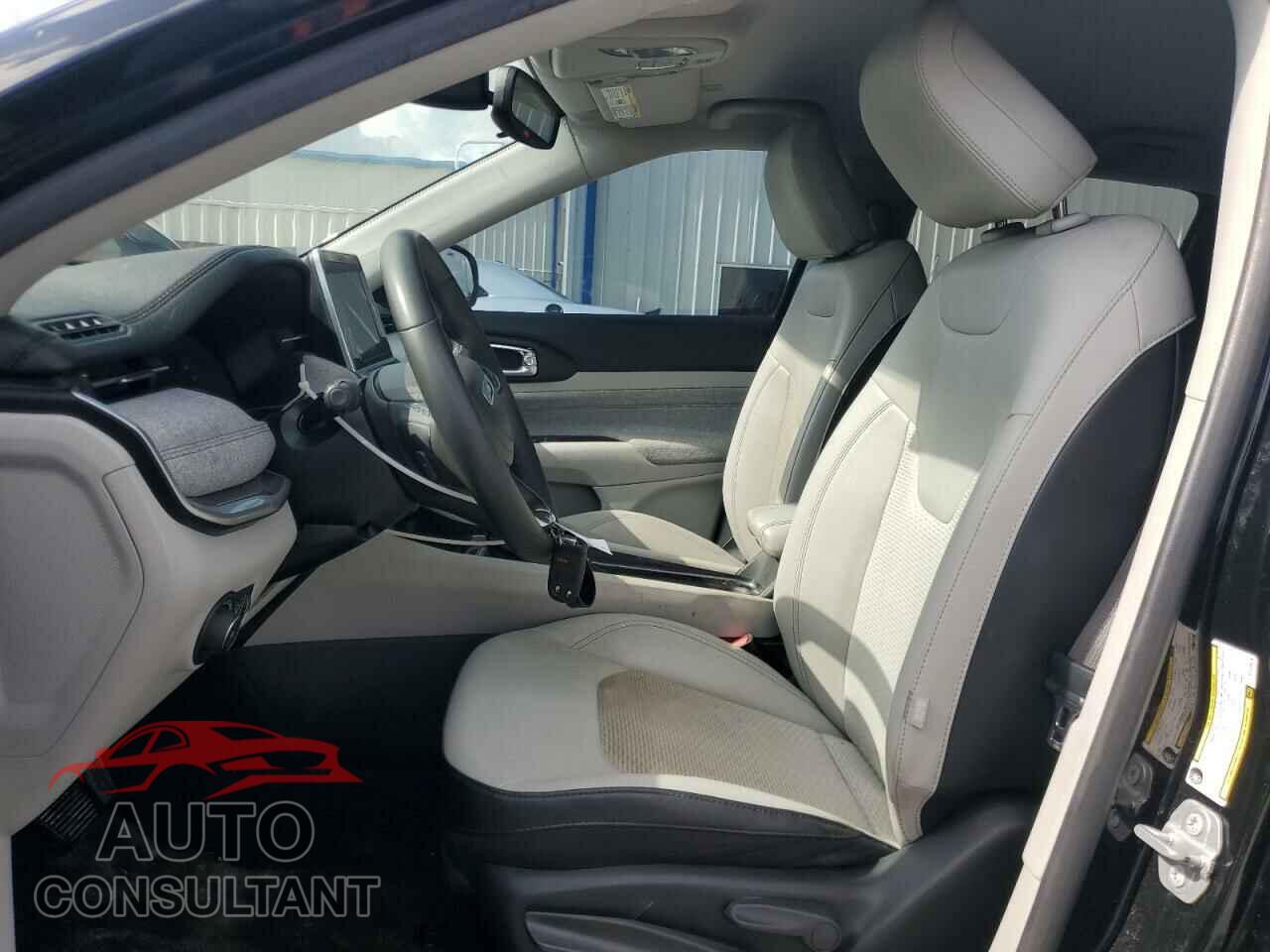 JEEP COMPASS 2022 - 3C4NJDBB0NT120576