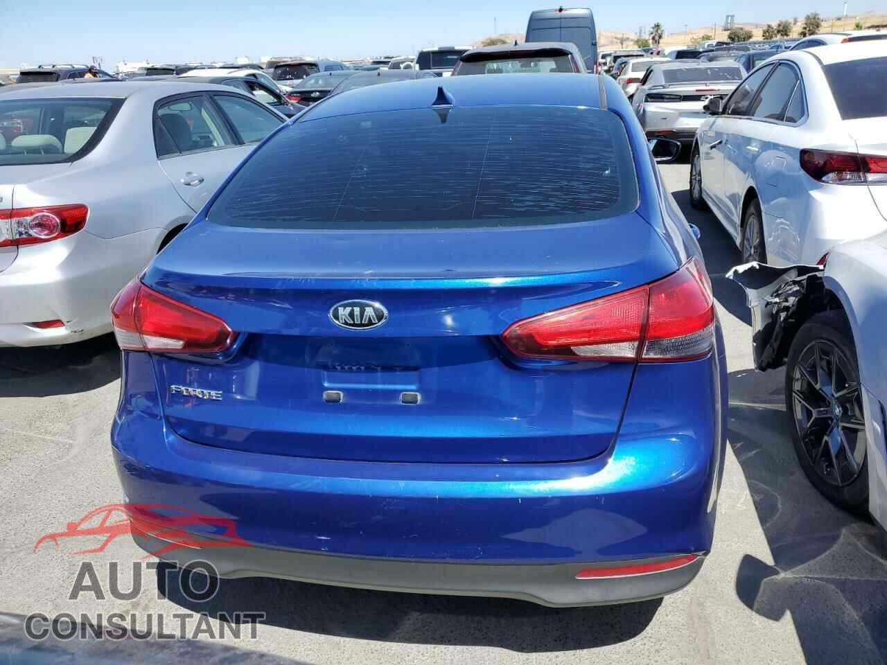 KIA FORTE 2017 - 3KPFK4A70HE040170