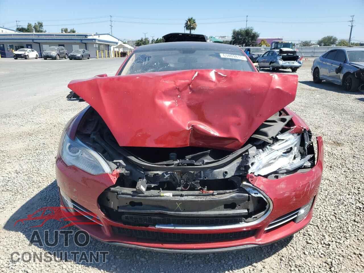 TESLA MODEL S 2014 - 5YJSA1S13EFP47926