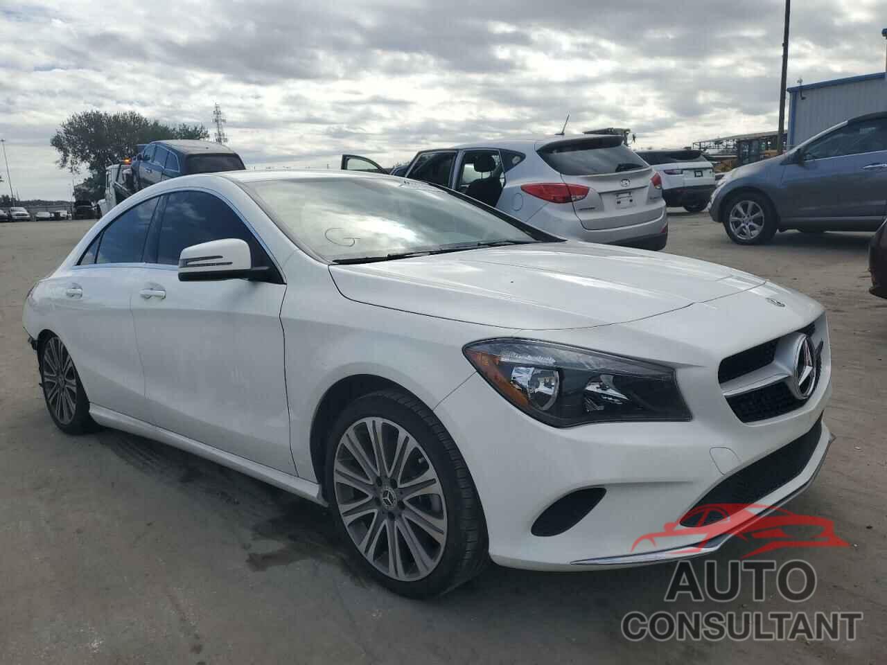 MERCEDES-BENZ CLA-CLASS 2018 - WDDSJ4EB0JN678152