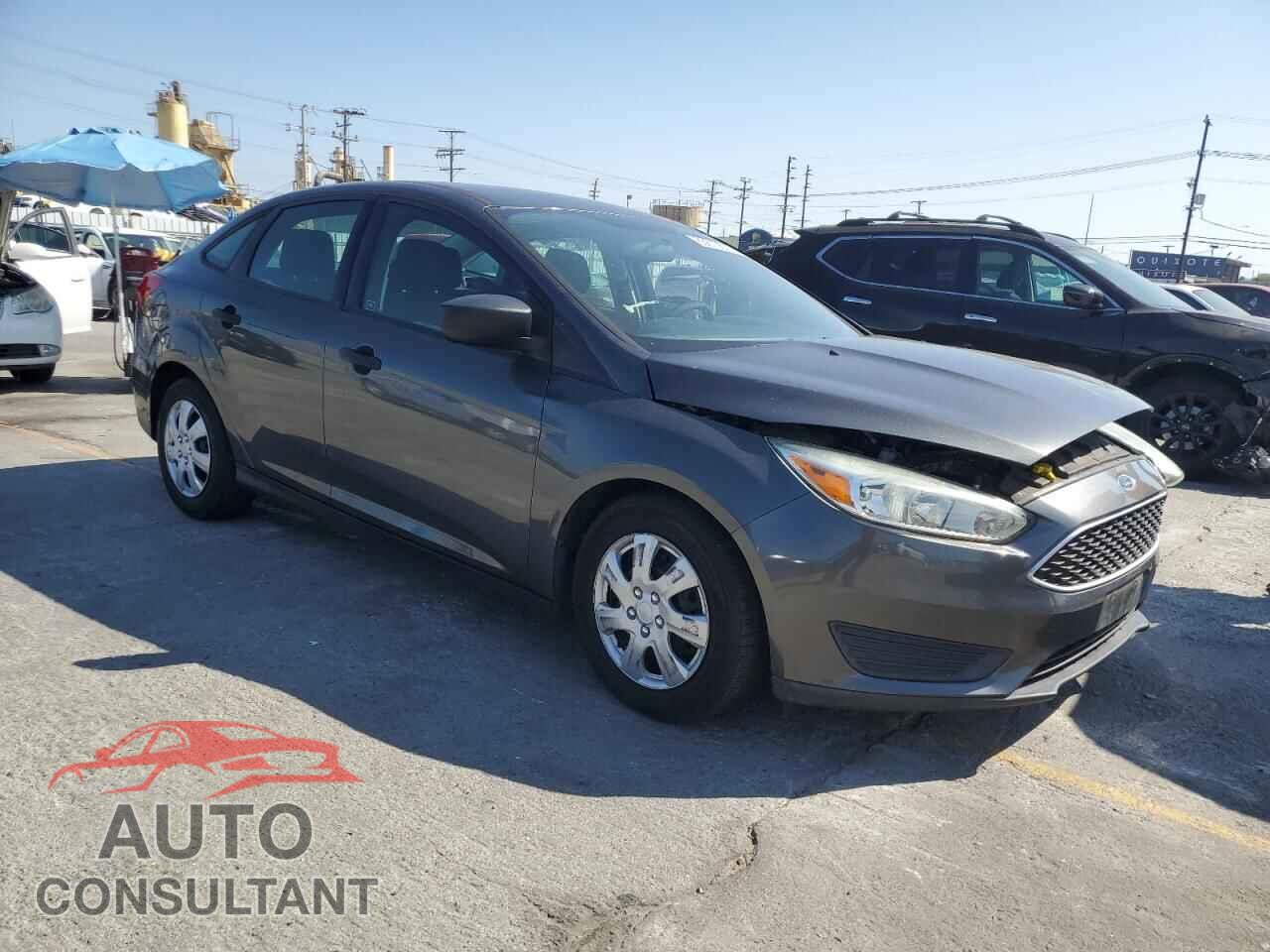 FORD FOCUS 2017 - 1FADP3E27HL271114