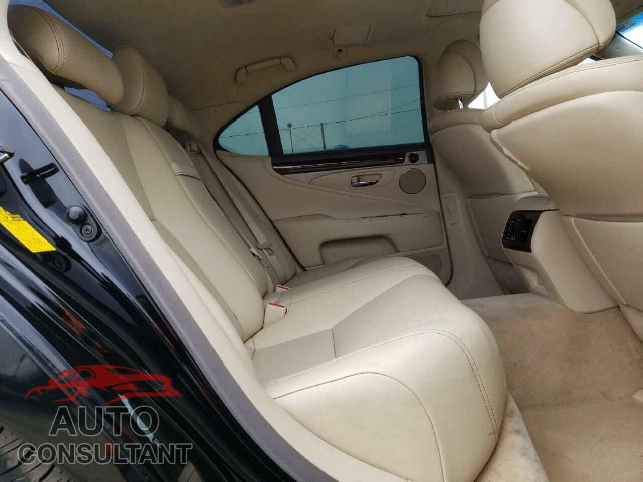 LEXUS LS460 2014 - JTHBL5EF8E5131356