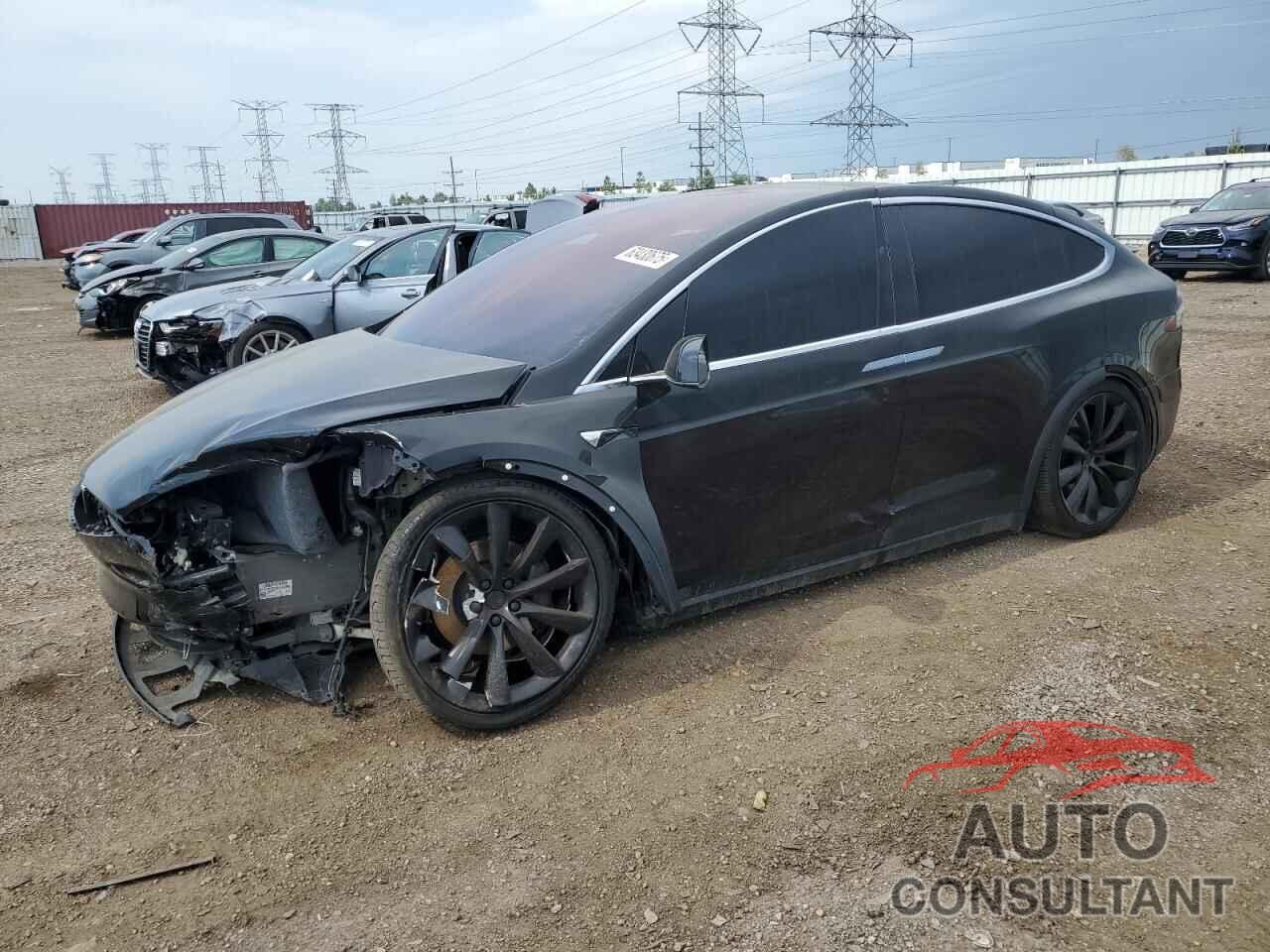 TESLA MODEL X 2018 - 5YJXCBE25JF137952