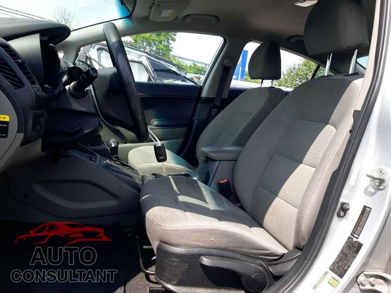 KIA FORTE 2016 - KNAFX4A62G5442708