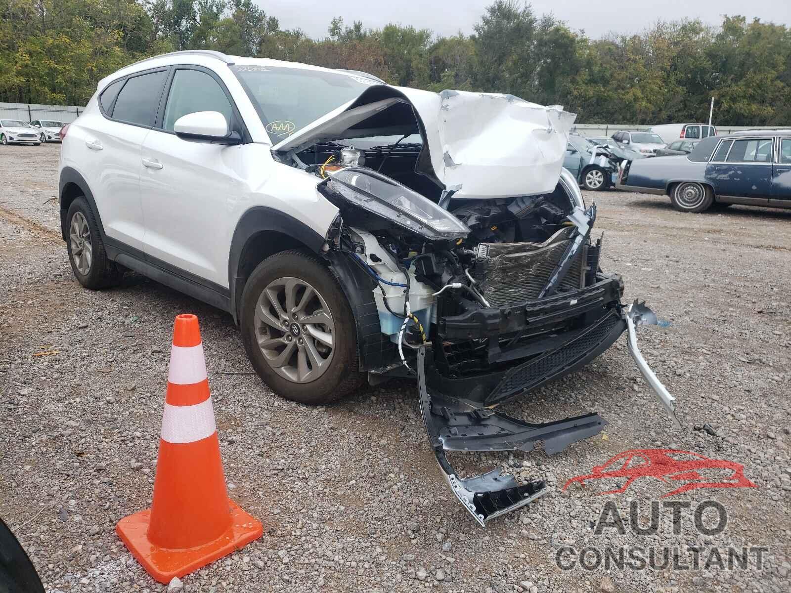 HYUNDAI TUCSON 2016 - KM8J33A49GU225952