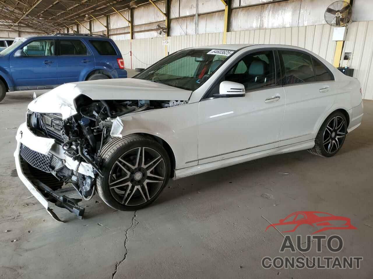 MERCEDES-BENZ C-CLASS 2013 - WDDGF4HBXDR297165