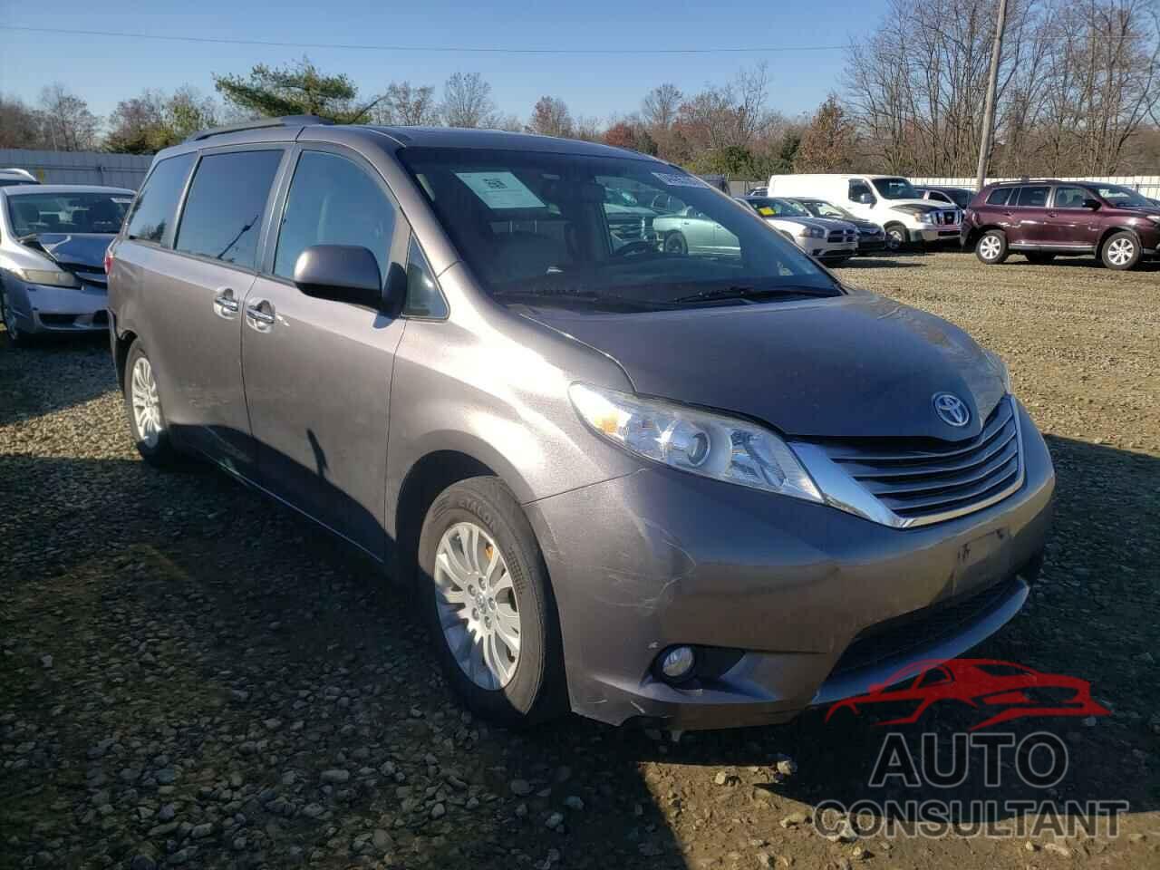 TOYOTA SIENNA 2016 - 5TDYK3DC4GS711713