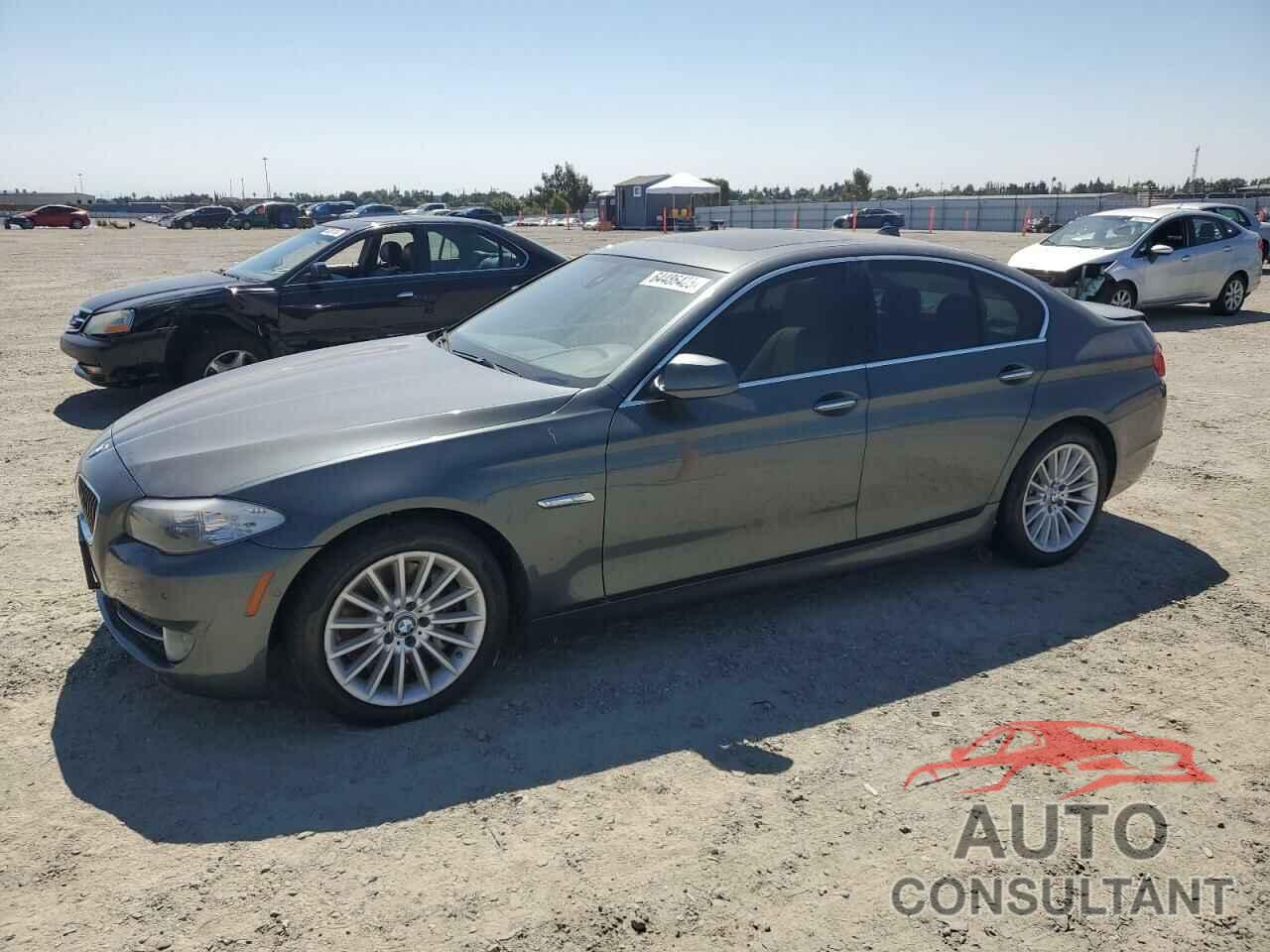 BMW 5 SERIES 2011 - WBAFR7C51BC608995