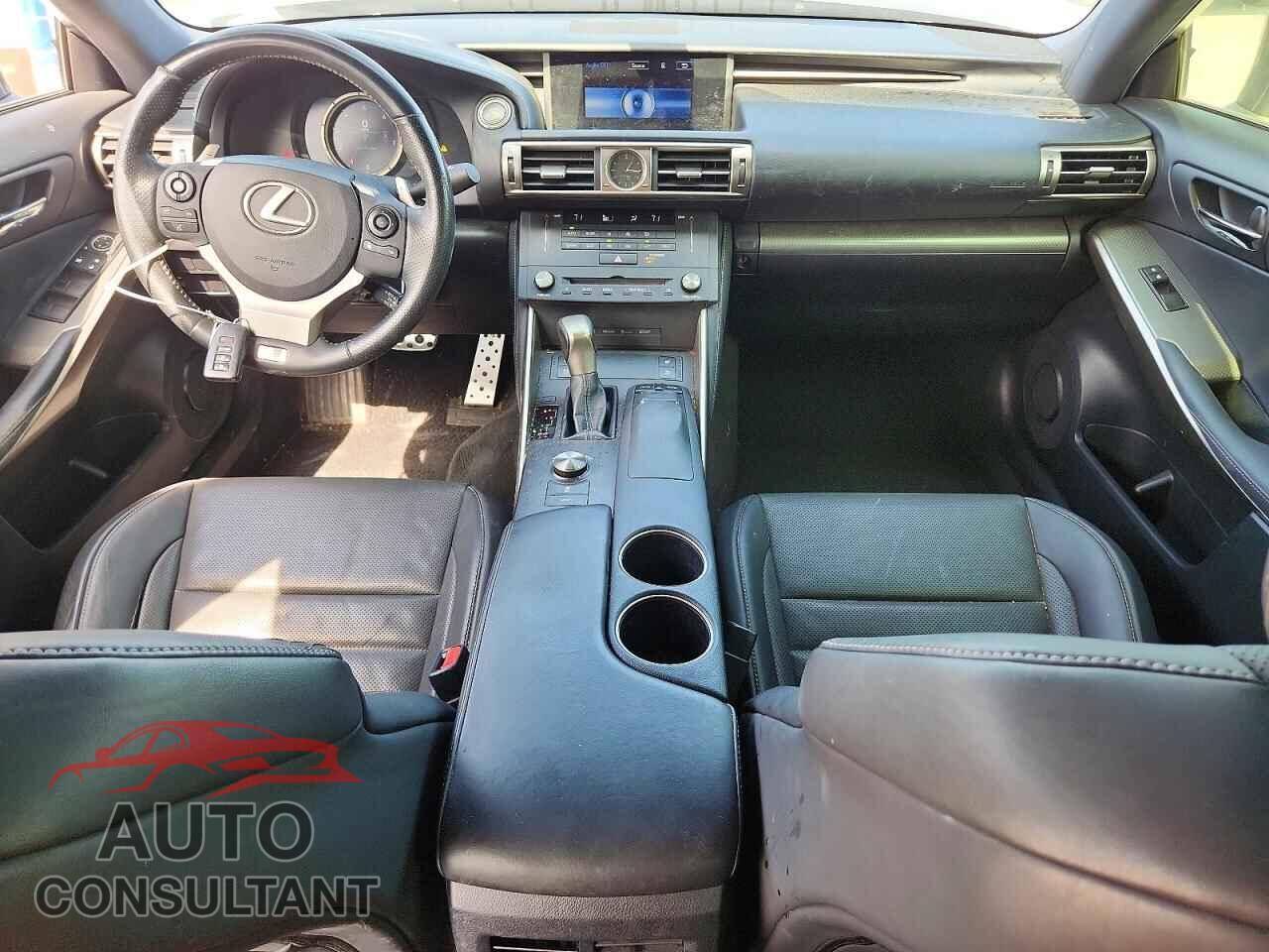LEXUS IS 2015 - JTHCF1D24F5017553