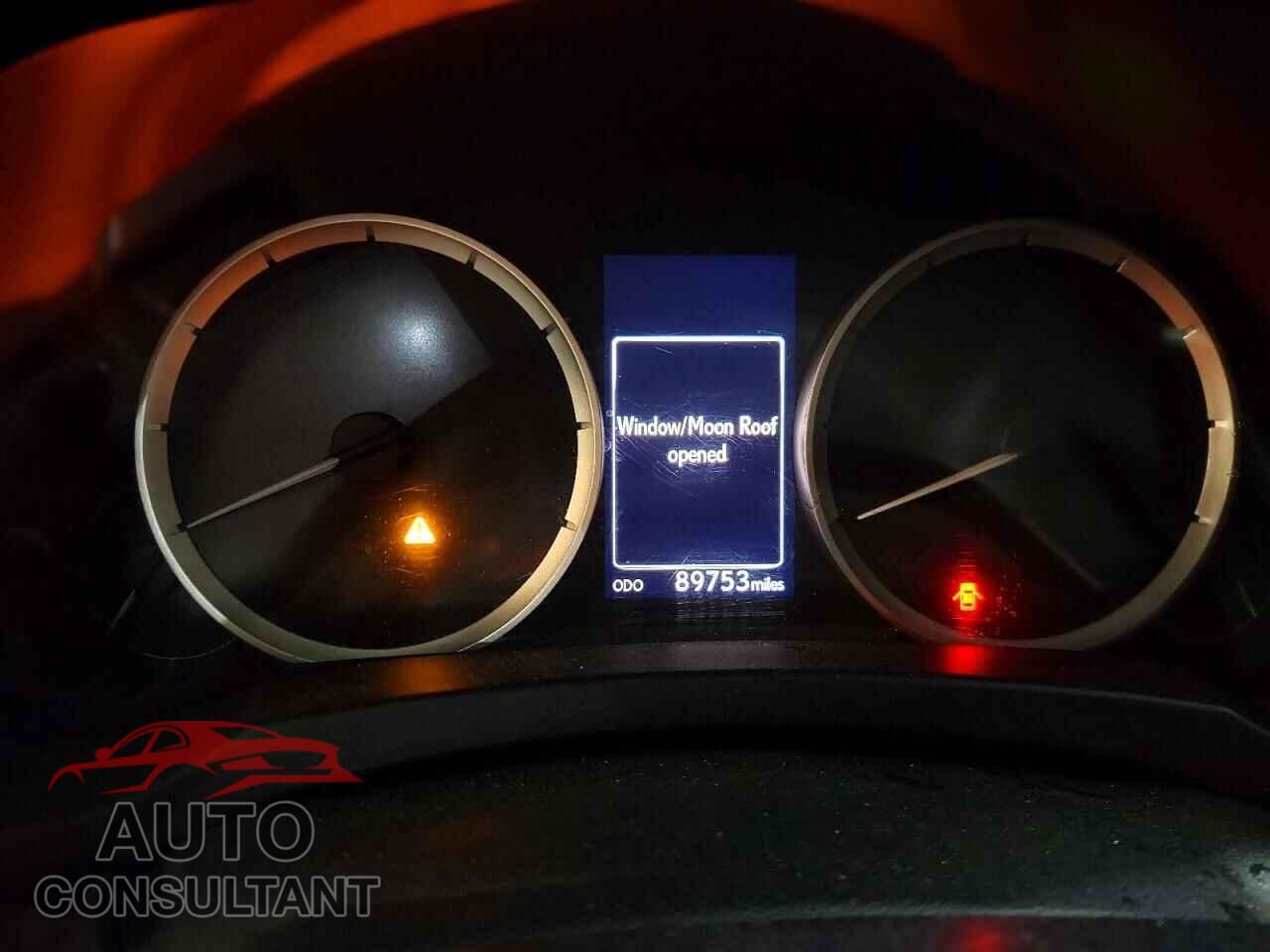 LEXUS IS 2014 - JTHCF1D28E5002486