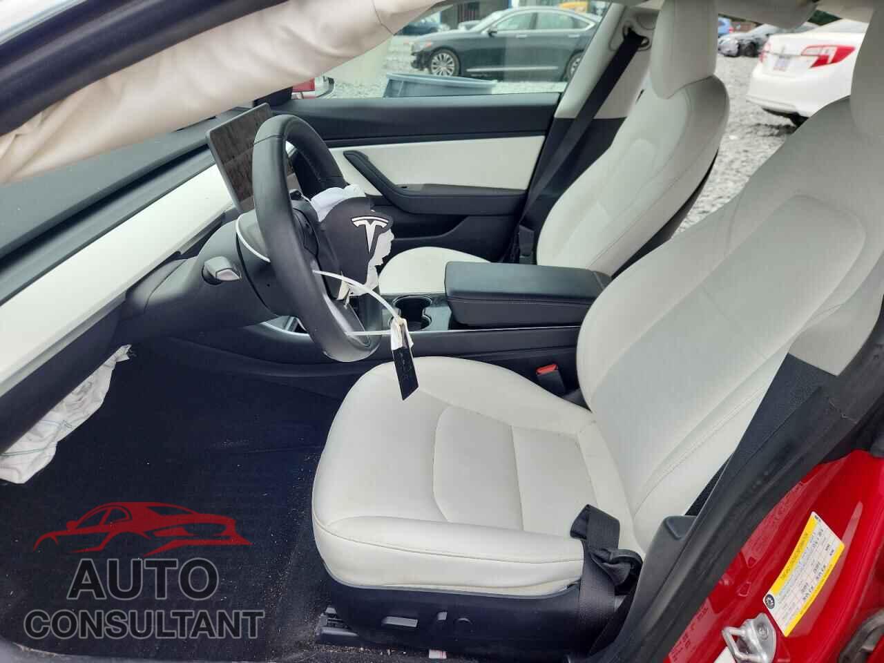 TESLA MODEL 3 2020 - 5YJ3E1EB0LF668191