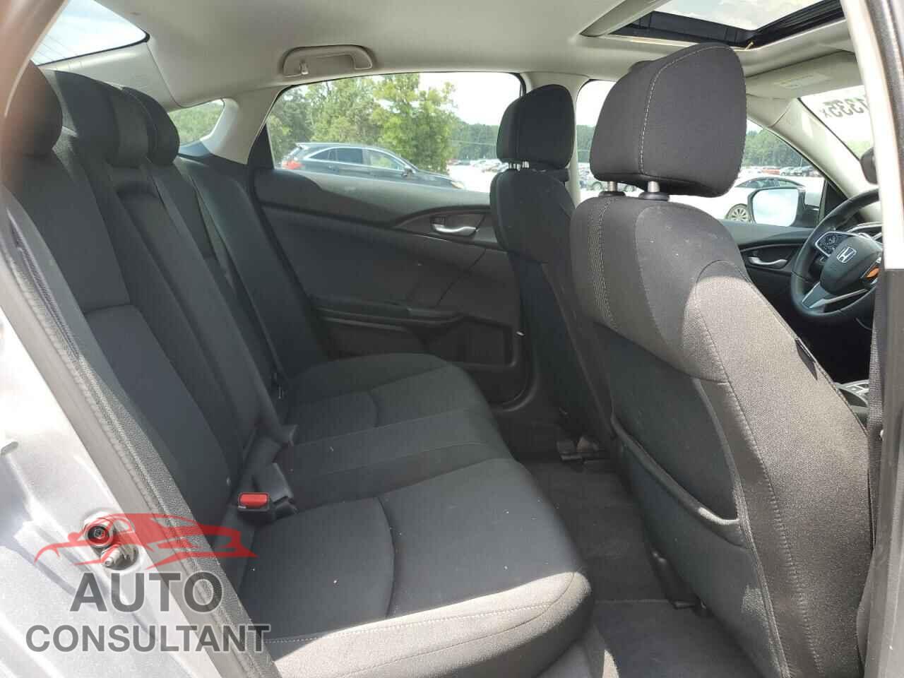 HONDA CIVIC 2017 - 19XFC2F77HE052178
