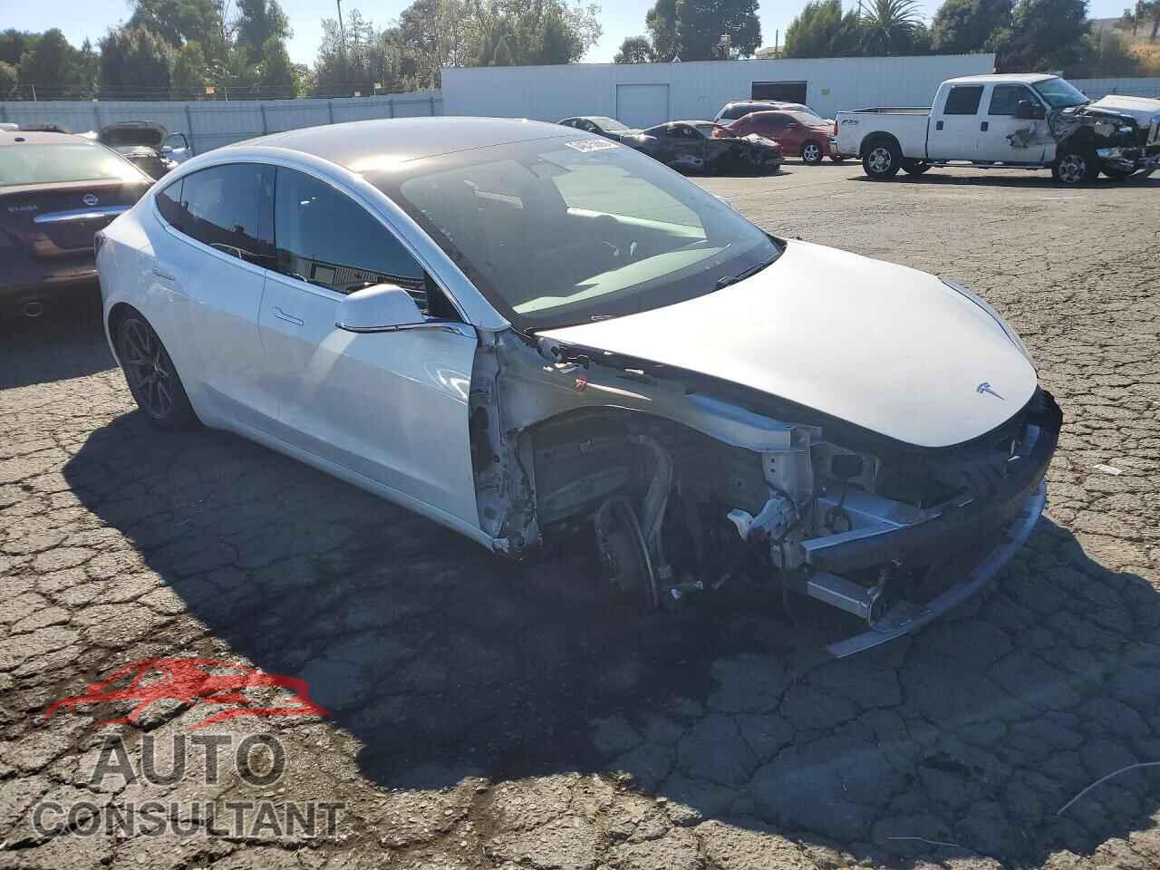 TESLA MODEL 3 2020 - 5YJ3E1EBXLF637580