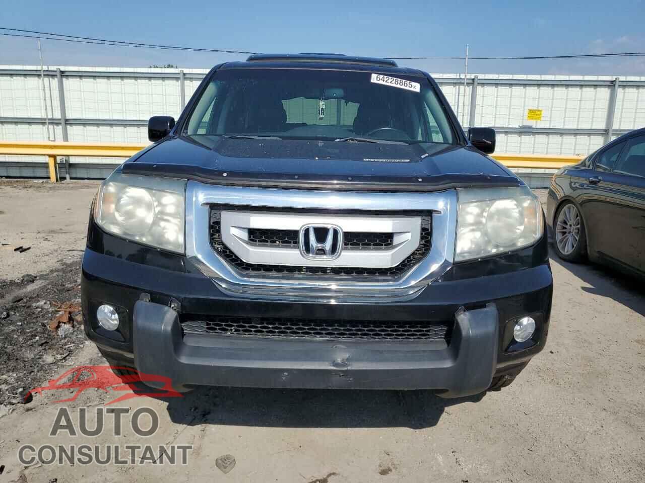 HONDA PILOT 2010 - 5FNYF4H99AB012193