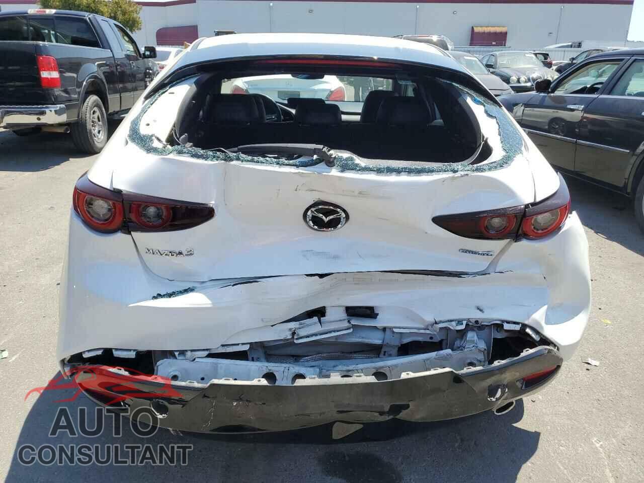 MAZDA 3 2023 - JM1BPALMXP1609674