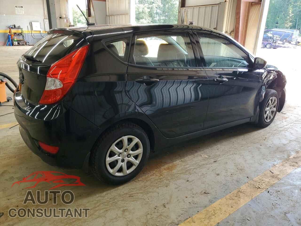 HYUNDAI ACCENT 2013 - KMHCT5AE8DU088740