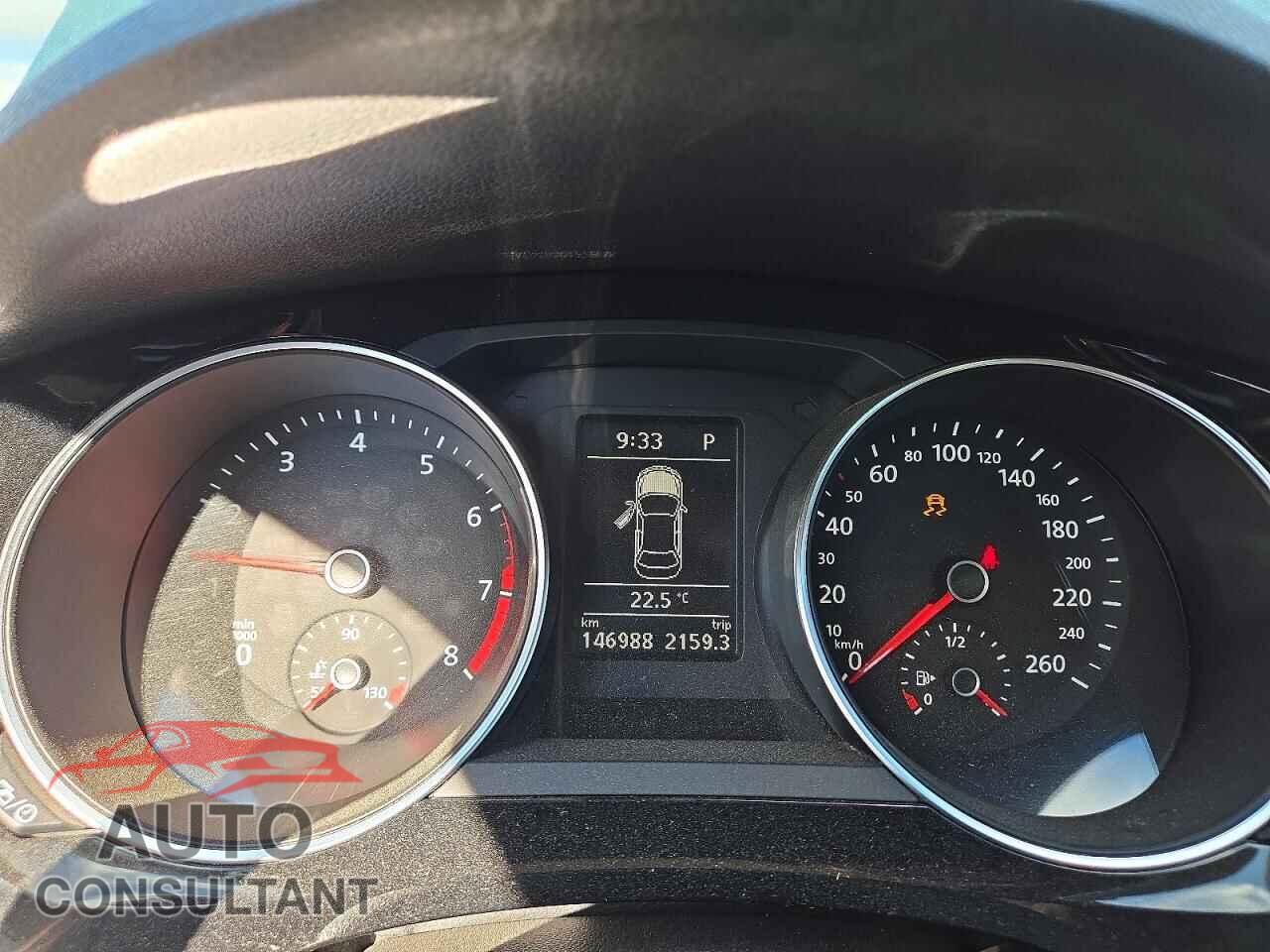 VOLKSWAGEN JETTA 2017 - 3VWDB7AJXHM328611