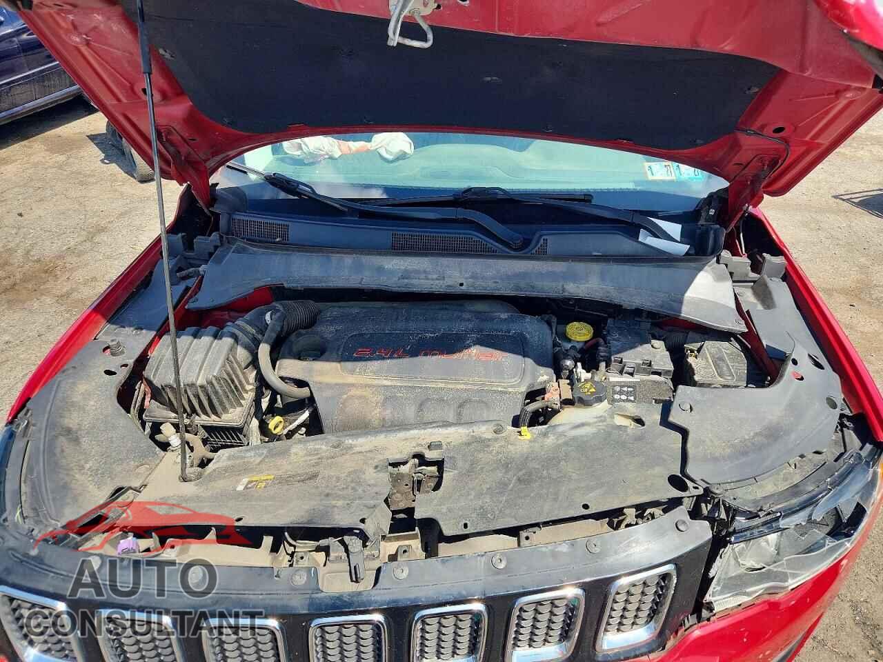 JEEP COMPASS LA 2018 - 3C4NJDBB1JT455548