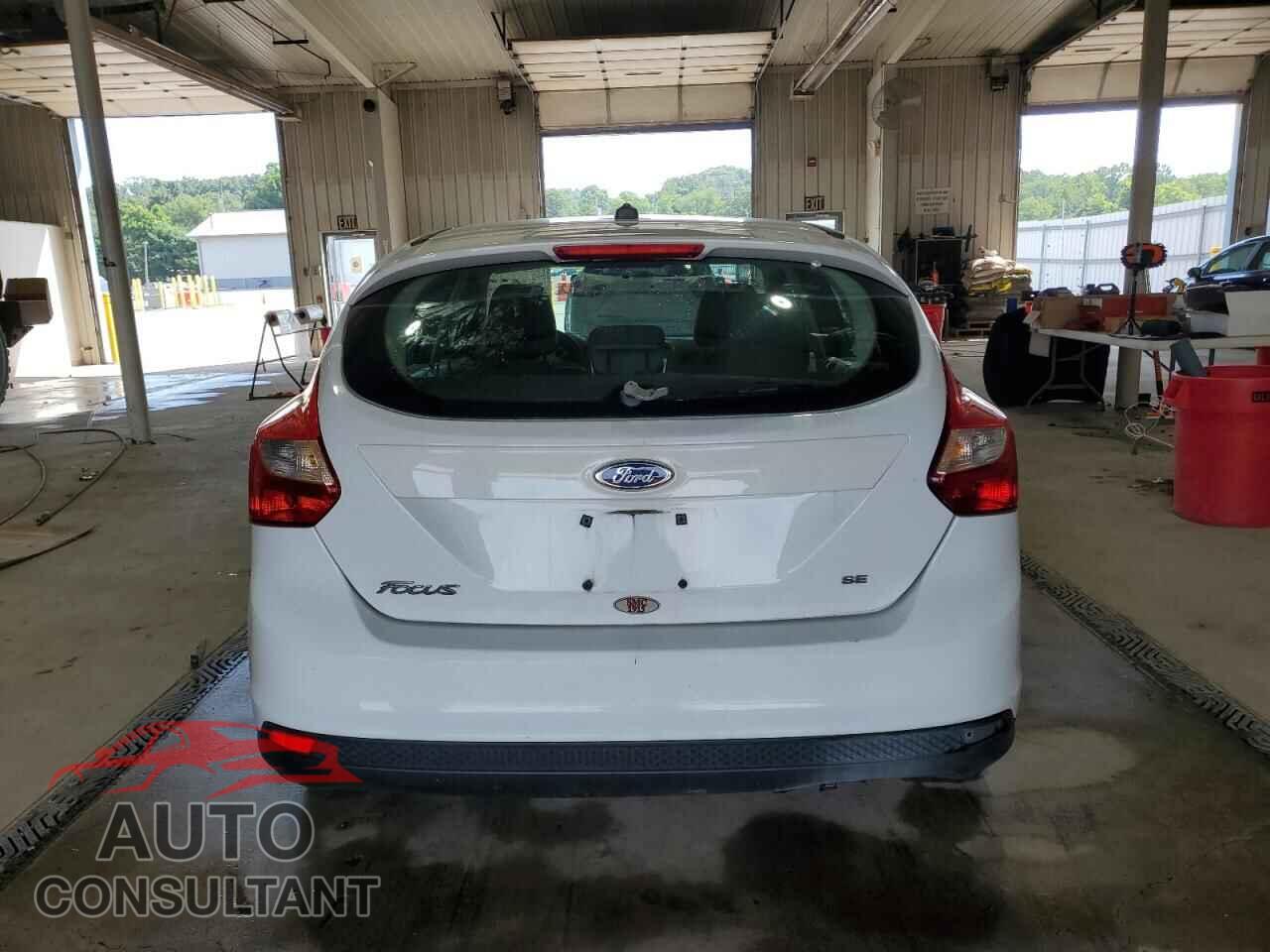 FORD FOCUS 2014 - 1FADP3K20EL134757