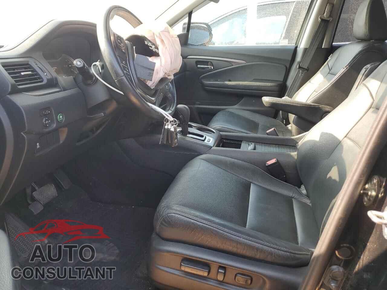 HONDA PILOT 2018 - 5FNYF5H59JB028302