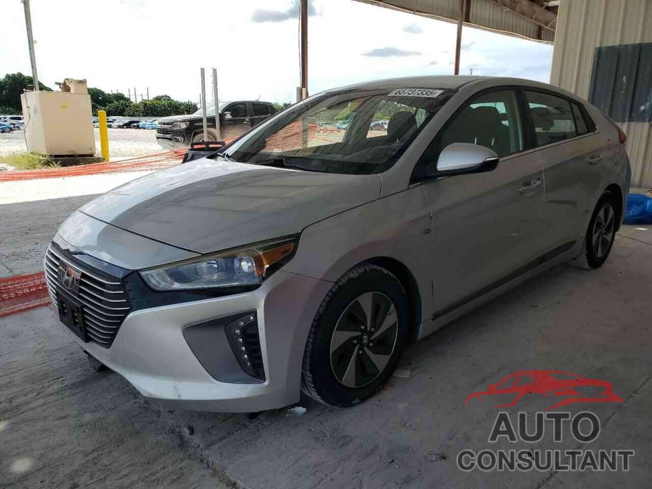 HYUNDAI IONIQ 2018 - KMHC75LC7JU092158