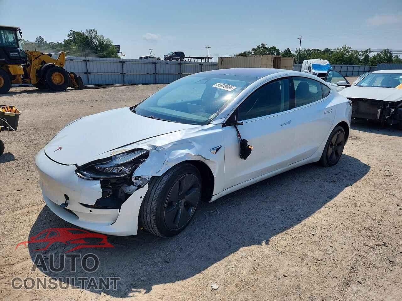 TESLA MODEL 3 2018 - 5YJ3E1EA0JF053984
