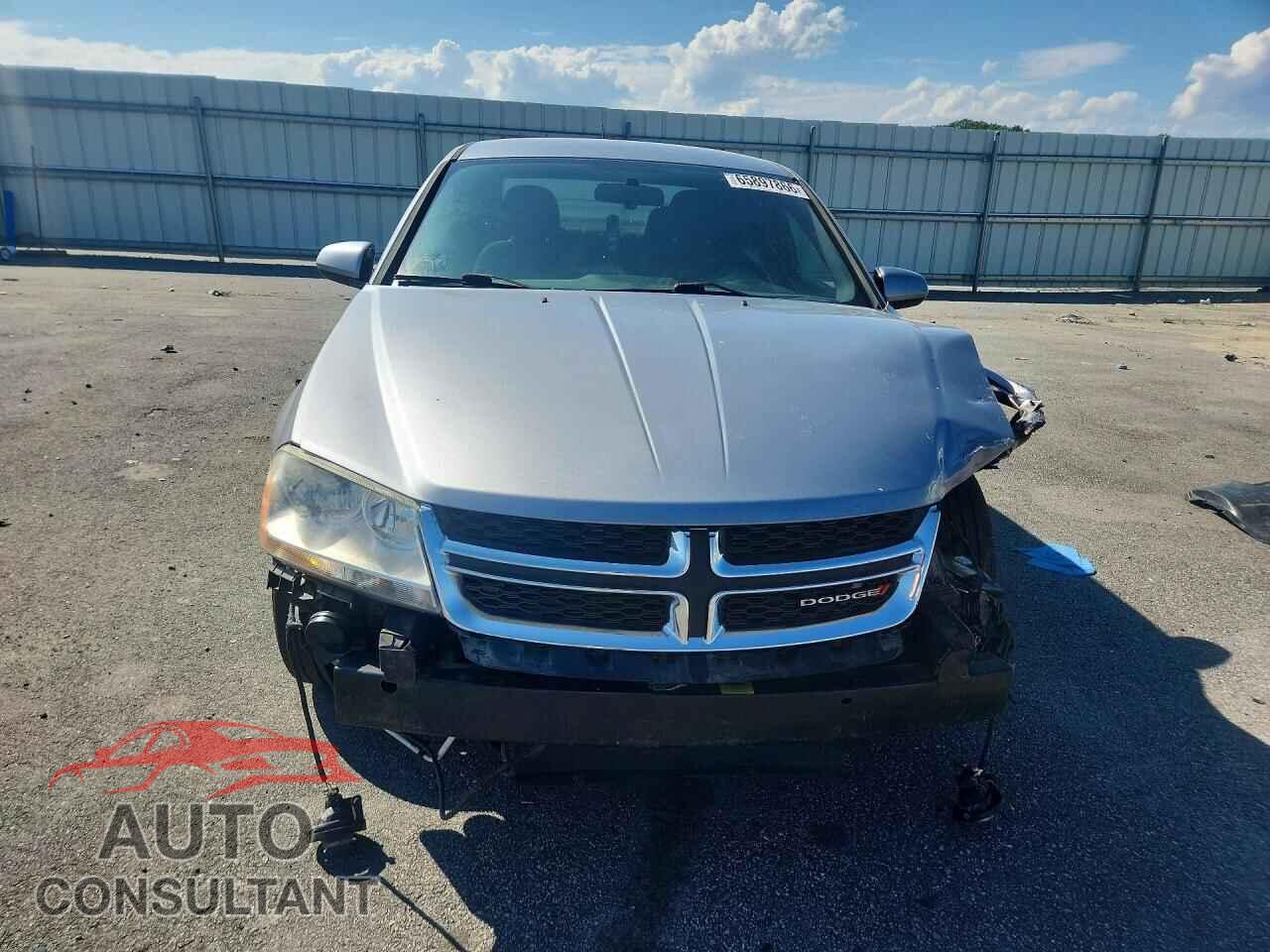 DODGE AVENGER 2013 - 1C3CDZCG0DN740675