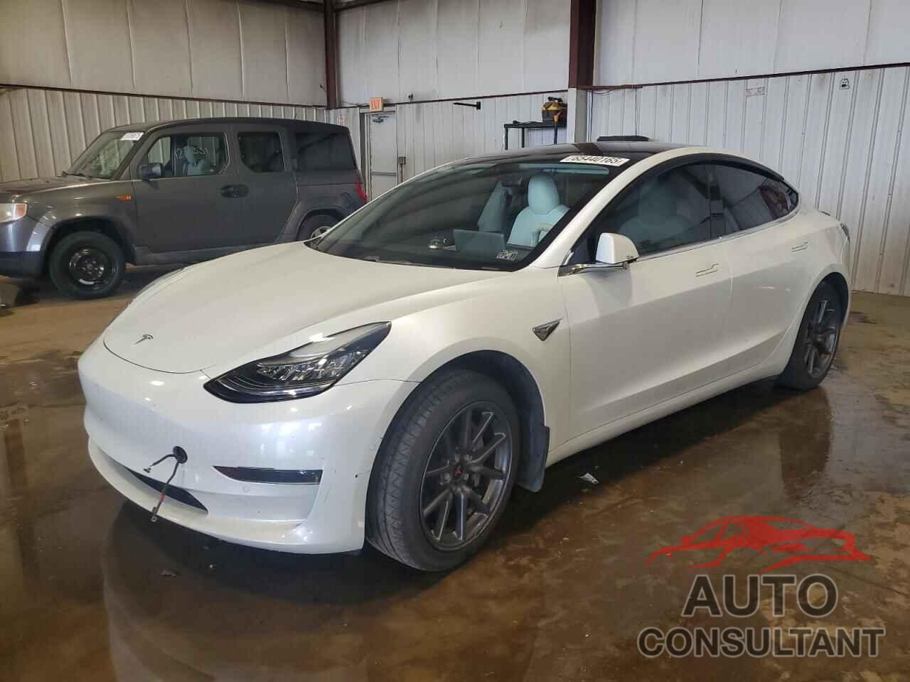 TESLA MODEL 3 2020 - 5YJ3E1EA5LF615543