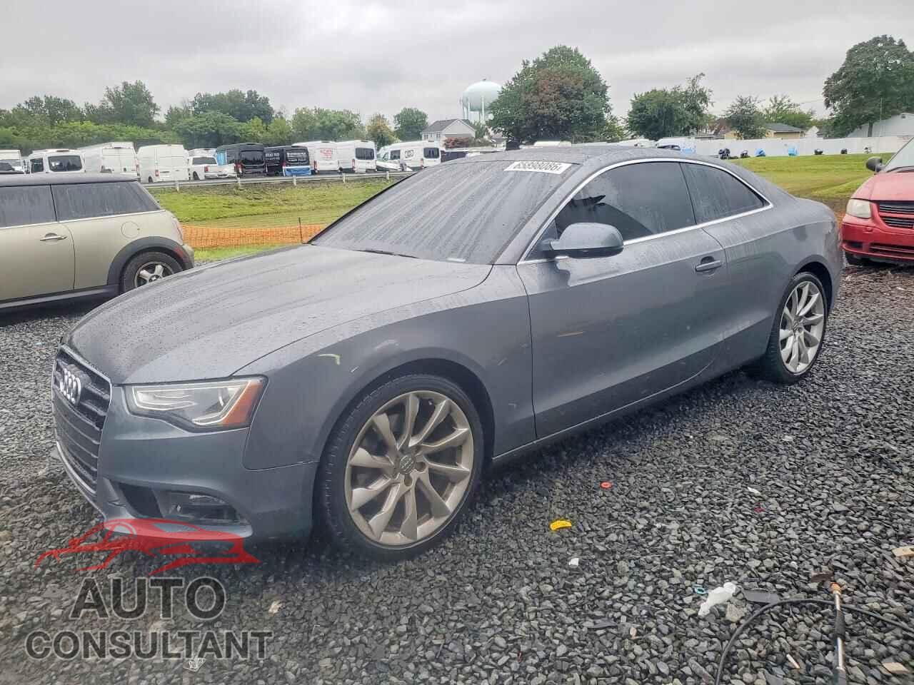 AUDI A5 2013 - WAULFAFR2DA066733