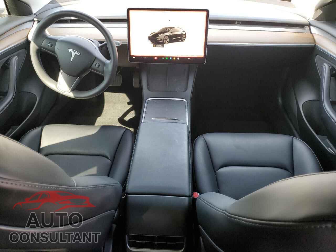 TESLA MODEL 3 2022 - 5YJ3E1EA4NF358409