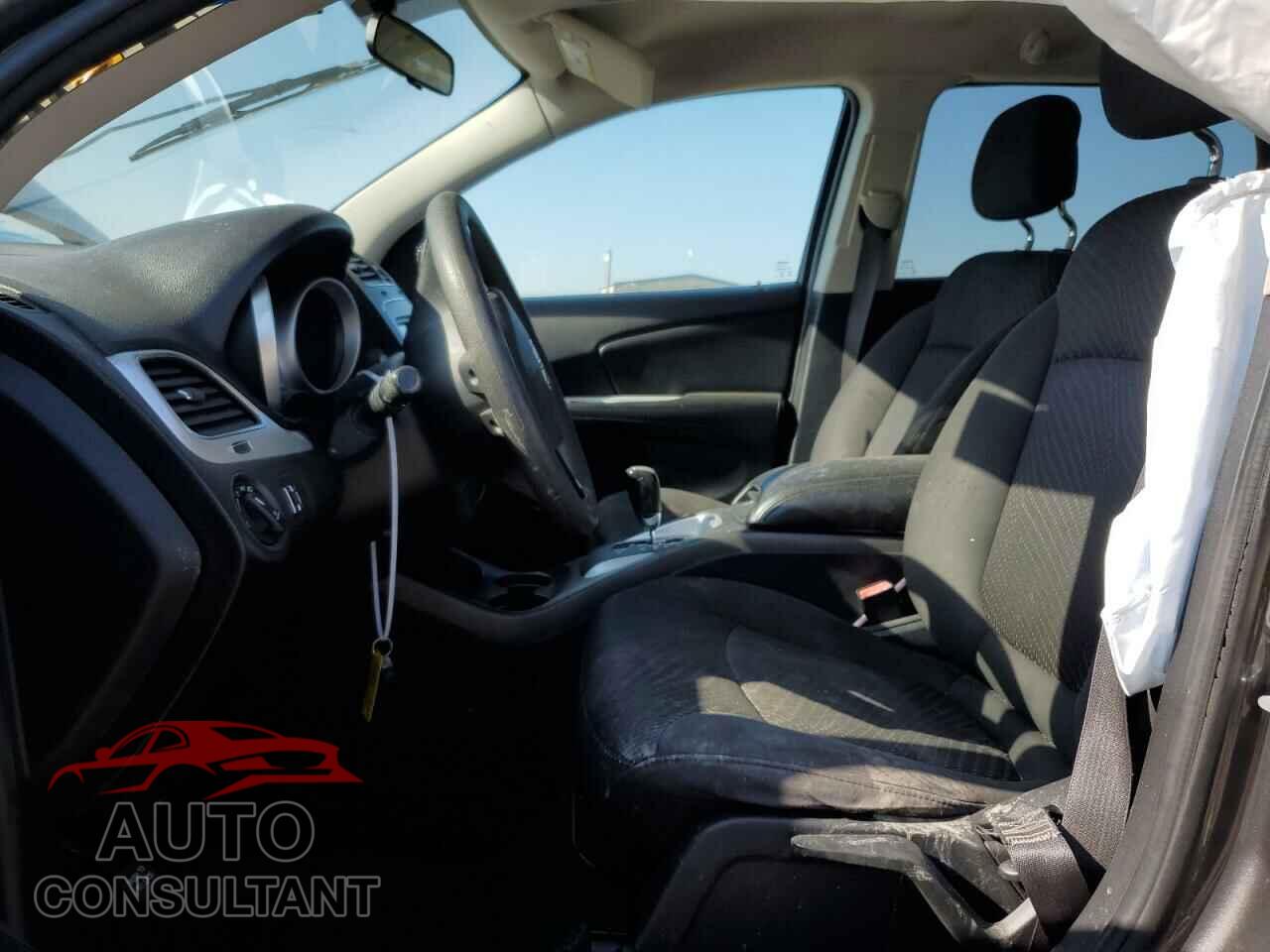 DODGE JOURNEY 2017 - 3C4PDCBG0HT588608