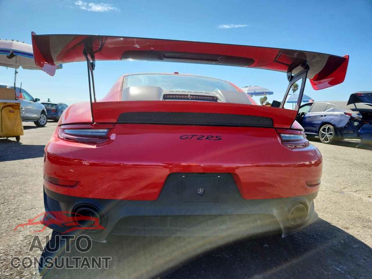 PORSCHE 911 2018 - WP0AE2A90JS185851