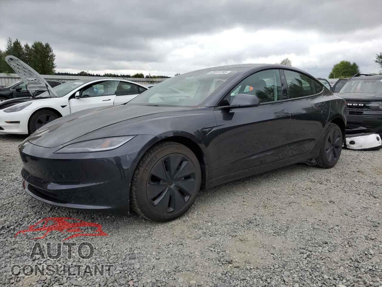 TESLA MODEL 3 2025 - 5YJ3E1EA2SF889068