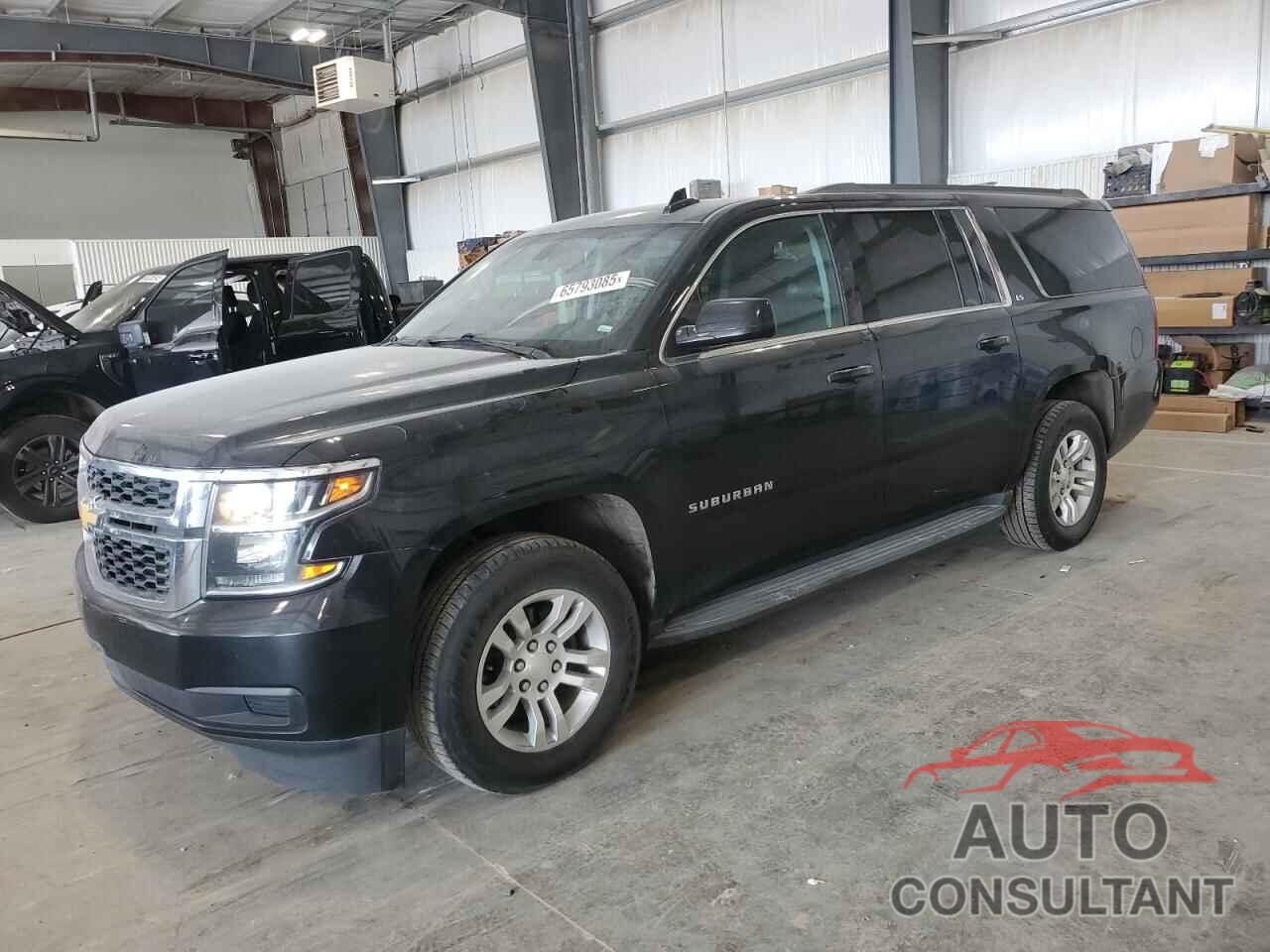 CHEVROLET SUBURBAN 2015 - 1GNSKHKCXFR672717
