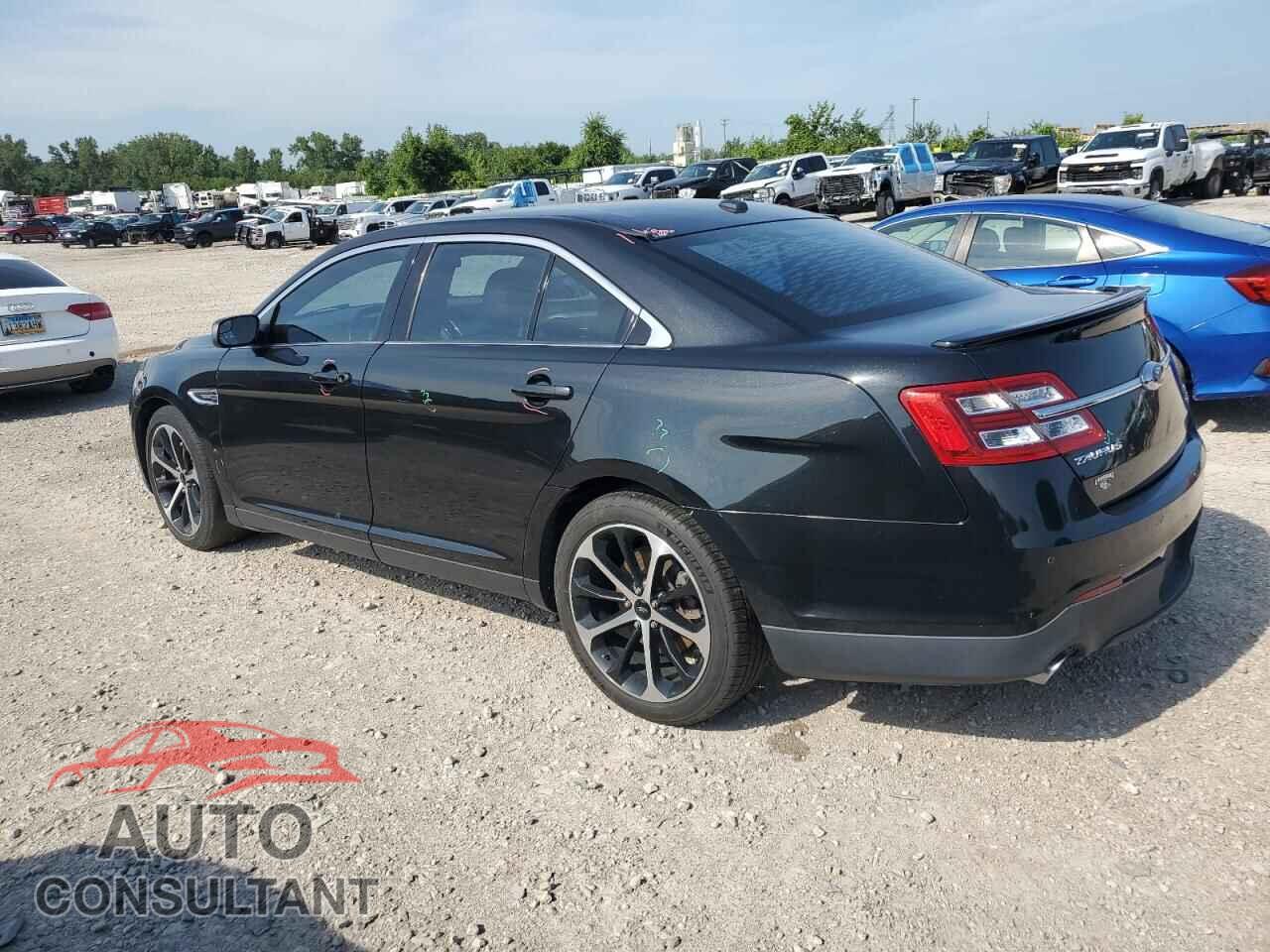 FORD TAURUS 2015 - 1FAHP2E87FG104242