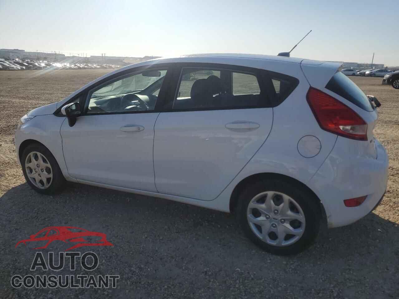FORD FIESTA 2013 - 3FADP4EJ3DM128540