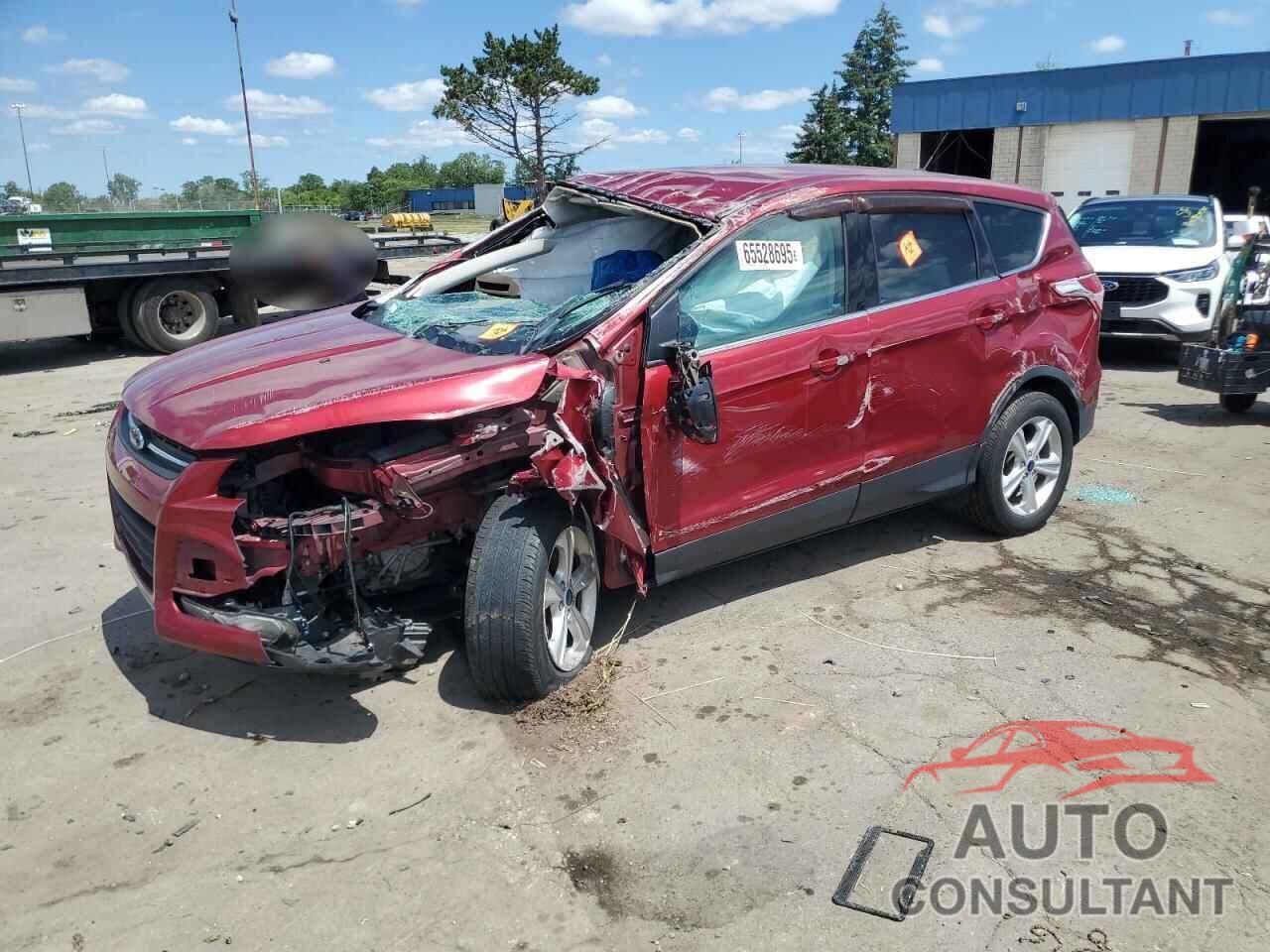 FORD ESCAPE 2015 - 1FMCU0GX3FUB59631