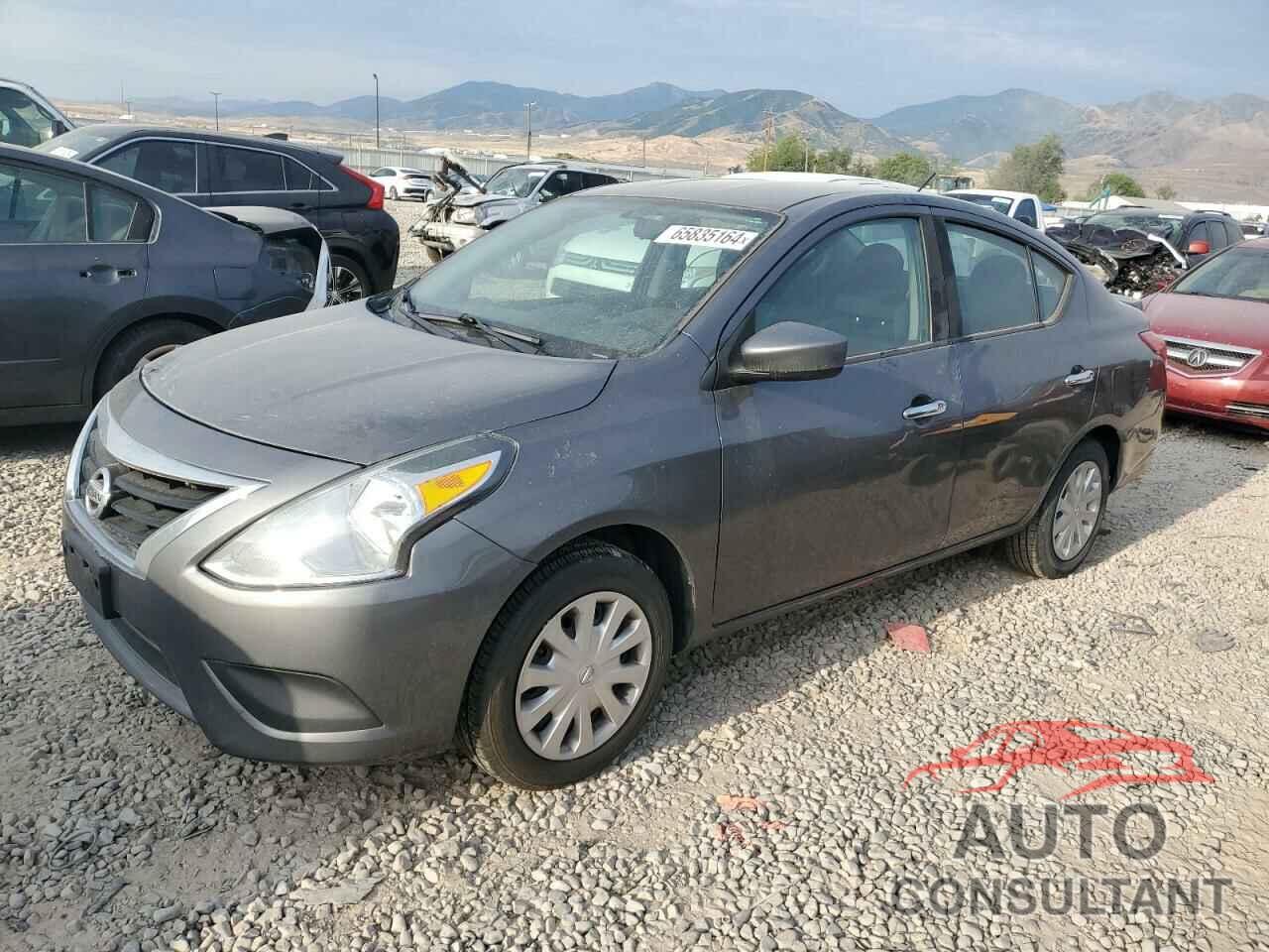NISSAN VERSA 2017 - 3N1CN7AP5HL835743