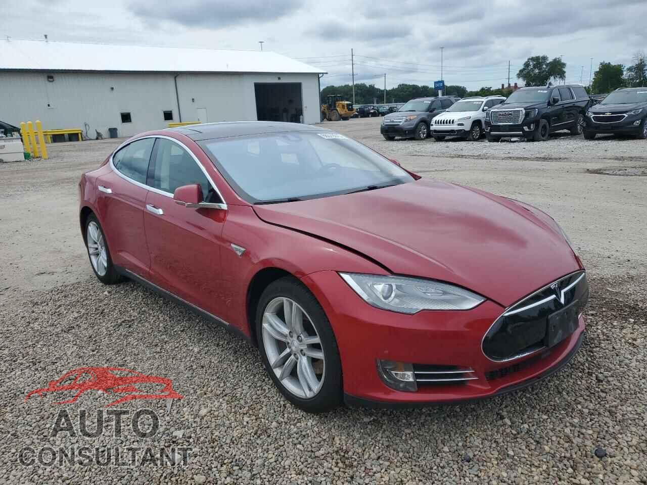 TESLA MODEL S 2015 - 5YJSA1H10FF080175