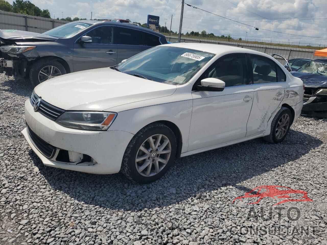 VOLKSWAGEN JETTA 2013 - 3VWDX7AJ2DM388605