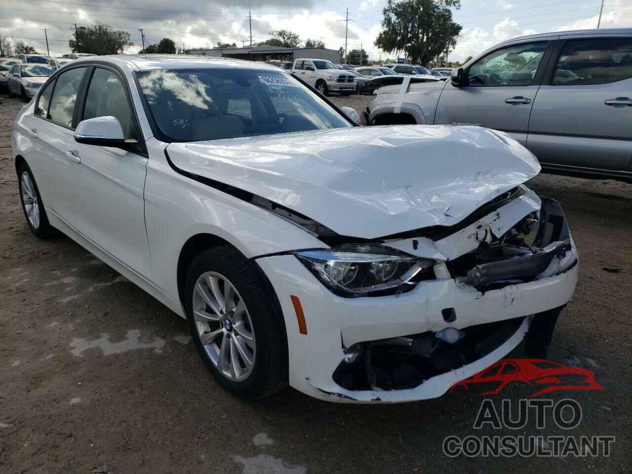 BMW 3 SERIES 2018 - WBA8E1G5XJNU90590