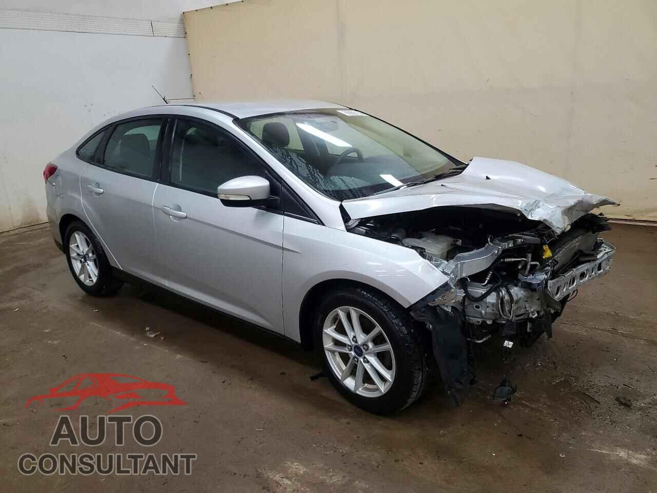 FORD FOCUS 2015 - 1FADP3F23FL333927